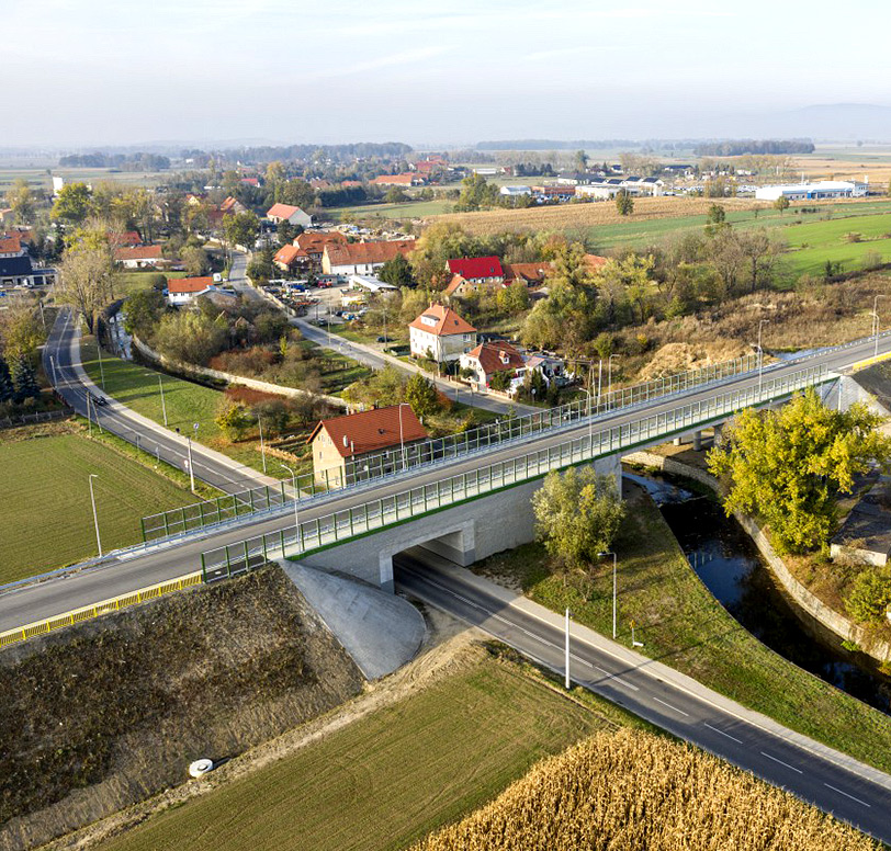 Realizacja projektu Trasa Sudecka – budowa obwodnicy Dzierżoniowa w ciągu drogi wojewódzkiej nr 383